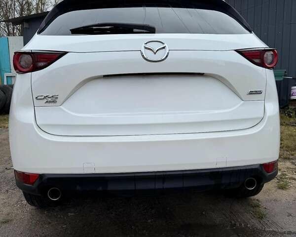 Білий Мазда СХ-5, об'ємом двигуна 2.49 л та пробігом 115 тис. км за 24500 $, фото 2 на Automoto.ua