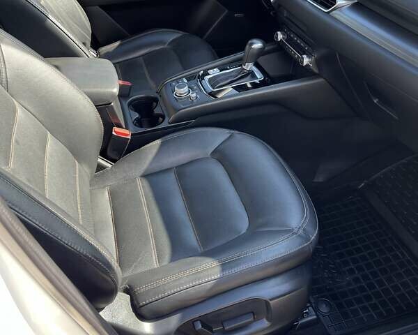 Белый Мазда СХ-5, объемом двигателя 2.5 л и пробегом 79 тыс. км за 22500 $, фото 69 на Automoto.ua