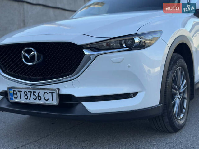 Білий Мазда СХ-5, об'ємом двигуна 2 л та пробігом 33 тис. км за 24500 $, фото 10 на Automoto.ua