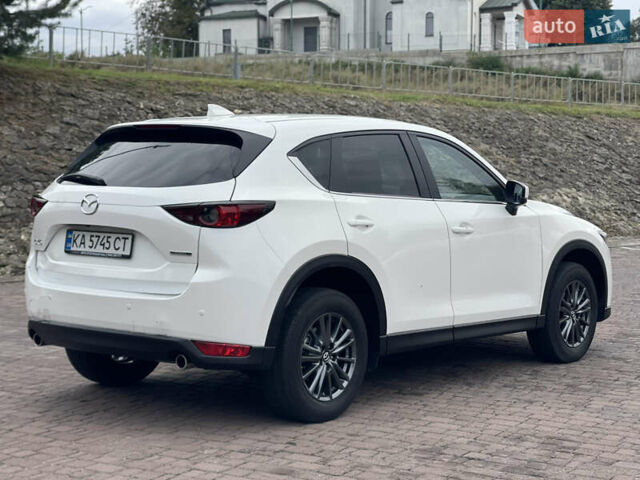 Белый Мазда СХ-5, объемом двигателя 2 л и пробегом 22 тыс. км за 16800 $, фото 3 на Automoto.ua
