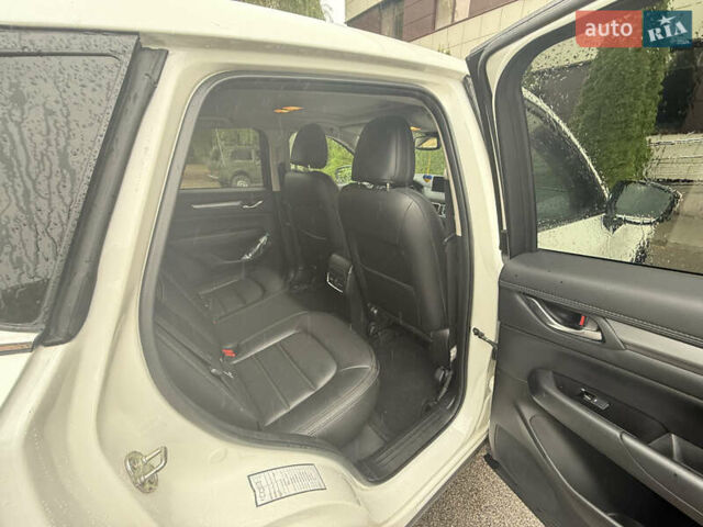 Белый Мазда СХ-5, объемом двигателя 2.49 л и пробегом 55 тыс. км за 22000 $, фото 11 на Automoto.ua