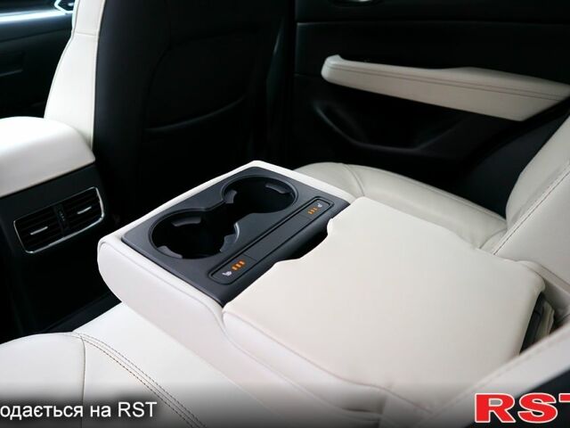 Белый Мазда СХ-5, объемом двигателя 25 л и пробегом 22 тыс. км за 27800 $, фото 9 на Automoto.ua