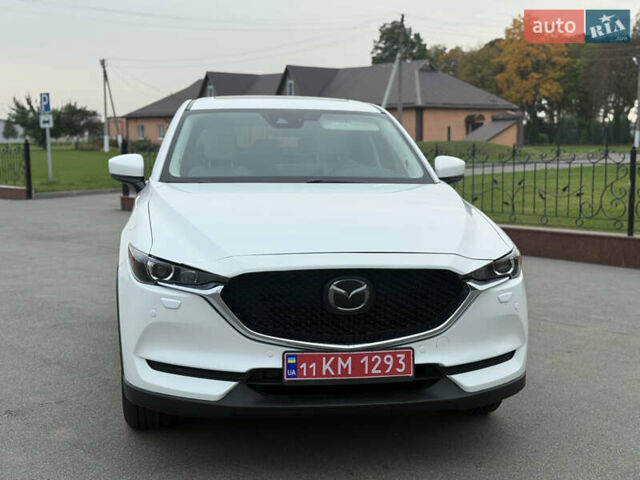 Белый Мазда СХ-5, объемом двигателя 2.49 л и пробегом 110 тыс. км за 21000 $, фото 2 на Automoto.ua