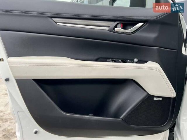 Мазда СХ-5 2021 у Львові на Automoto.ua Білий Мазда СХ-5, об'ємом двигуна 2.5 л та пробігом 35 тис. км за 25990 $, фото 14 на Automoto.ua