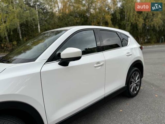 Белый Мазда СХ-5, объемом двигателя 2.2 л и пробегом 175 тыс. км за 22900 $, фото 18 на Automoto.ua