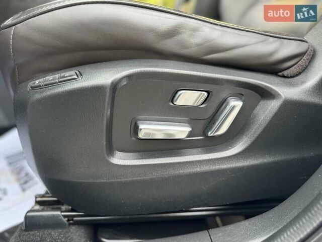 Белый Мазда СХ-5, объемом двигателя 2 л и пробегом 173 тыс. км за 21999 $, фото 40 на Automoto.ua