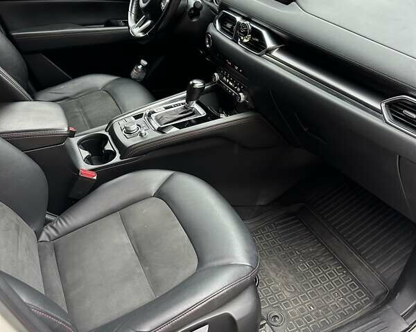 Белый Мазда СХ-5, объемом двигателя 2 л и пробегом 97 тыс. км за 25500 $, фото 16 на Automoto.ua