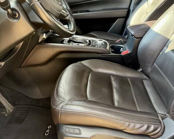 Белый Мазда СХ-5, объемом двигателя 2.49 л и пробегом 71 тыс. км за 27000 $, фото 6 на Automoto.ua