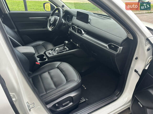 Белый Мазда СХ-5, объемом двигателя 2.49 л и пробегом 80 тыс. км за 22900 $, фото 9 на Automoto.ua