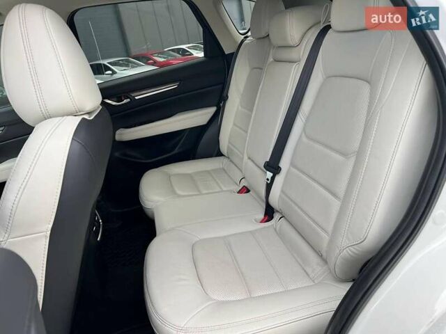 Мазда СХ-5 2021 у Львові на Automoto.ua Білий Мазда СХ-5, об'ємом двигуна 2.5 л та пробігом 35 тис. км за 25990 $, фото 36 на Automoto.ua