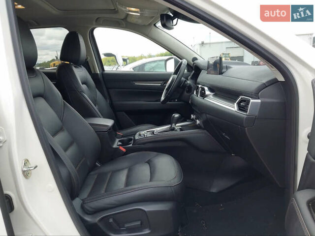 Мазда СХ-5 2021 у Львові на Automoto.ua Білий Мазда СХ-5, об'ємом двигуна 2.49 л та пробігом 57 тис. км за 21500 $, фото 4 на Automoto.ua