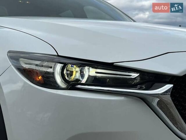 Мазда СХ-5 2021 у Львові на Automoto.ua Білий Мазда СХ-5, об'ємом двигуна 2.5 л та пробігом 35 тис. км за 25990 $, фото 11 на Automoto.ua