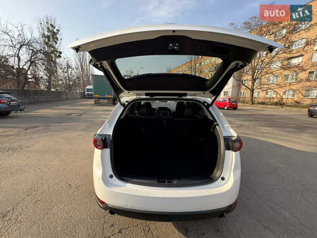 Белый Мазда СХ-5, объемом двигателя 2.49 л и пробегом 111 тыс. км за 22400 $, фото 17 на Automoto.ua