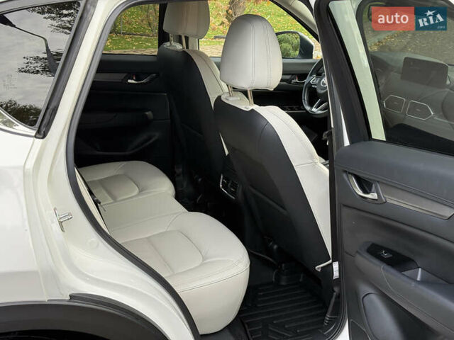 Мазда СХ-5 2021 у Києві на Automoto.ua Білий Мазда СХ-5, об'ємом двигуна 2.49 л та пробігом 111 тис. км за 21500 $, фото 26 на Automoto.ua