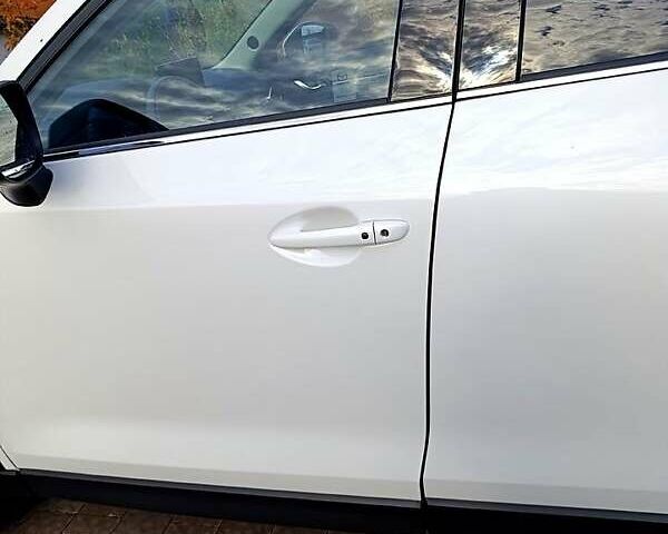 Белый Мазда СХ-5, объемом двигателя 2.5 л и пробегом 28 тыс. км за 25000 $, фото 8 на Automoto.ua