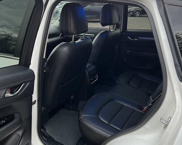 Белый Мазда СХ-5, объемом двигателя 2.49 л и пробегом 41 тыс. км за 20700 $, фото 17 на Automoto.ua