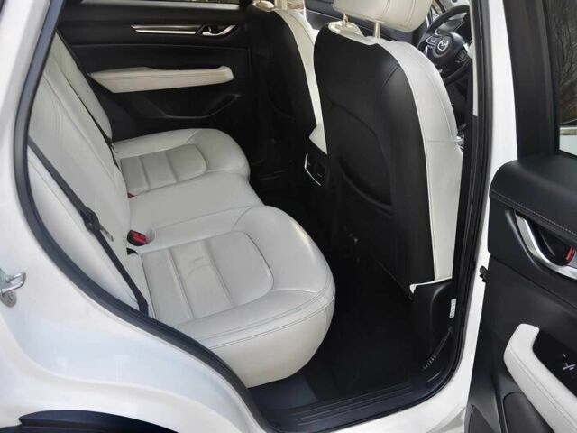 Мазда СХ-5 2021 у Одесі на Automoto.ua Білий Мазда СХ-5, об'ємом двигуна 2.5 л та пробігом 11 тис. км за 13900 $, фото 11 на Automoto.ua