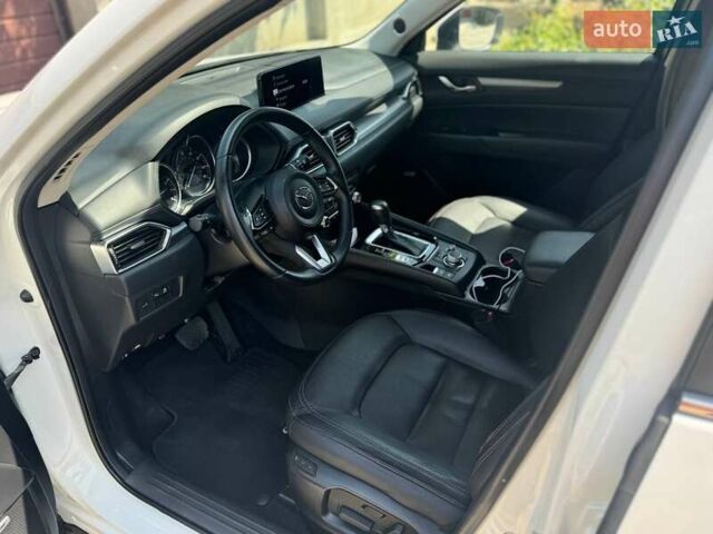 Білий Мазда СХ-5, об'ємом двигуна 2.49 л та пробігом 102 тис. км за 21500 $, фото 30 на Automoto.ua