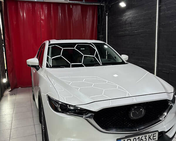 Білий Мазда СХ-5, об'ємом двигуна 2.49 л та пробігом 31 тис. км за 25500 $, фото 4 на Automoto.ua