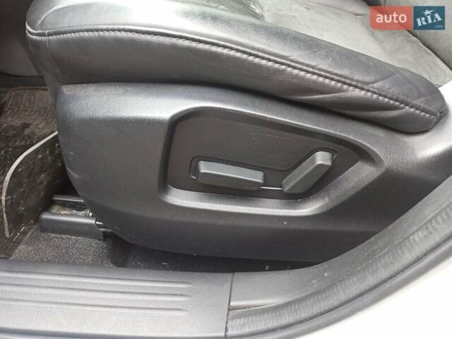 Белый Мазда СХ-5, объемом двигателя 2.49 л и пробегом 100 тыс. км за 23900 $, фото 33 на Automoto.ua