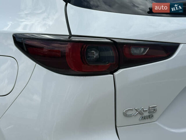 Білий Мазда СХ-5, об'ємом двигуна 2.5 л та пробігом 4 тис. км за 25999 $, фото 26 на Automoto.ua