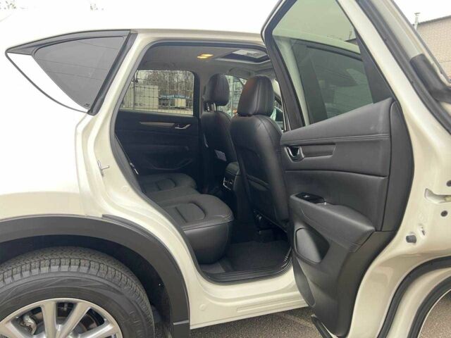 Белый Мазда СХ-5, объемом двигателя 2.5 л и пробегом 34 тыс. км за 22700 $, фото 11 на Automoto.ua