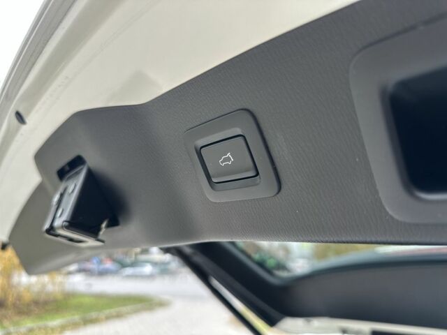 Белый Мазда СХ-5, объемом двигателя 2.5 л и пробегом 126 тыс. км за 23800 $, фото 23 на Automoto.ua