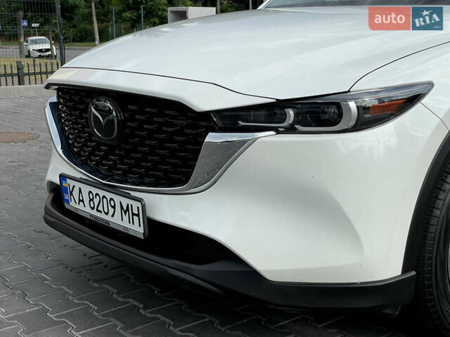 Белый Мазда СХ-5, объемом двигателя 2.49 л и пробегом 18 тыс. км за 24000 $, фото 5 на Automoto.ua