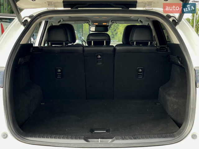 Белый Мазда СХ-5, объемом двигателя 2.49 л и пробегом 18 тыс. км за 24000 $, фото 19 на Automoto.ua