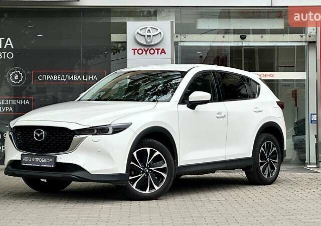 Белый Мазда СХ-5, объемом двигателя 2 л и пробегом 58 тыс. км за 31106 $, фото 1 на Automoto.ua