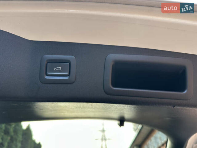 Мазда СХ-5 2022 в Киеве на Automoto.ua Белый Мазда СХ-5, объемом двигателя 2.49 л и пробегом 55 тыс. км за 25999 $, фото 5 на Automoto.ua