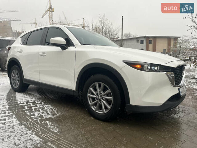 Білий Мазда СХ-5, об'ємом двигуна 2.49 л та пробігом 61 тис. км за 19999 $, фото 4 на Automoto.ua