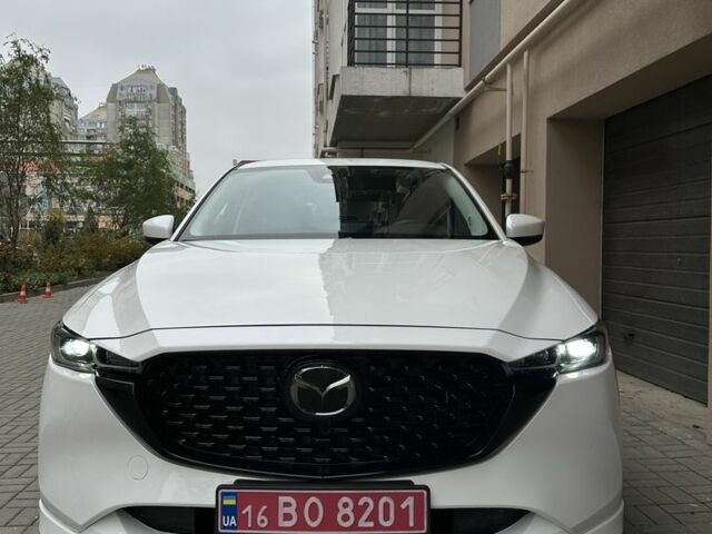 Белый Мазда СХ-5, объемом двигателя 2.5 л и пробегом 126 тыс. км за 23800 $, фото 5 на Automoto.ua