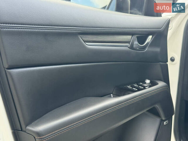 Білий Мазда СХ-5, об'ємом двигуна 2.5 л та пробігом 4 тис. км за 25999 $, фото 39 на Automoto.ua