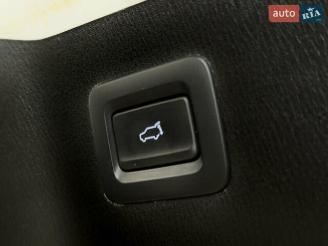 Білий Мазда СХ-5, об'ємом двигуна 2.49 л та пробігом 22 тис. км за 22699 $, фото 25 на Automoto.ua