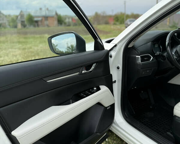 Белый Мазда СХ-5, объемом двигателя 2.49 л и пробегом 50 тыс. км за 25200 $, фото 9 на Automoto.ua