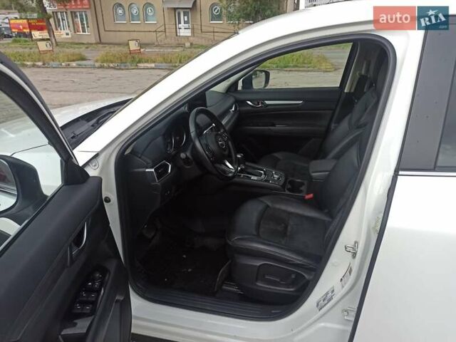 Белый Мазда СХ-5, объемом двигателя 2.49 л и пробегом 100 тыс. км за 23900 $, фото 20 на Automoto.ua