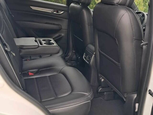 Белый Мазда СХ-5, объемом двигателя 2.5 л и пробегом 28 тыс. км за 17000 $, фото 16 на Automoto.ua