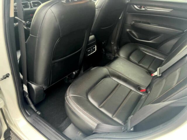 Білий Мазда СХ-5, об'ємом двигуна 2.5 л та пробігом 17 тис. км за 14300 $, фото 13 на Automoto.ua