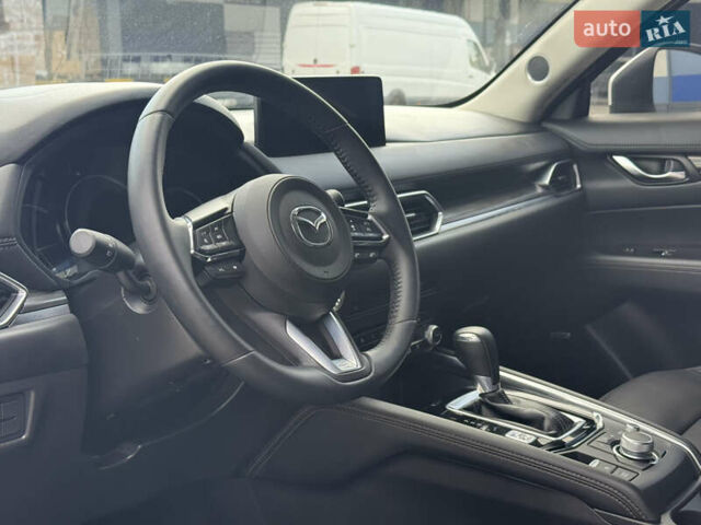 Білий Мазда СХ-5, об'ємом двигуна 2.5 л та пробігом 4 тис. км за 25999 $, фото 35 на Automoto.ua