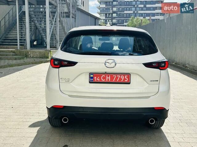 Белый Мазда СХ-5, объемом двигателя 2.49 л и пробегом 18 тыс. км за 21500 $, фото 6 на Automoto.ua