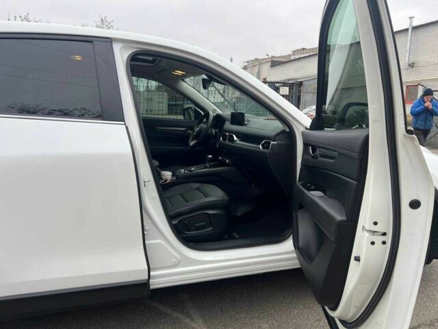 Белый Мазда СХ-5, объемом двигателя 2.5 л и пробегом 34 тыс. км за 22700 $, фото 12 на Automoto.ua