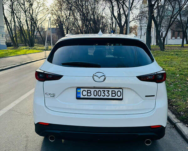Белый Мазда СХ-5, объемом двигателя 2.5 л и пробегом 33 тыс. км за 26500 $, фото 4 на Automoto.ua