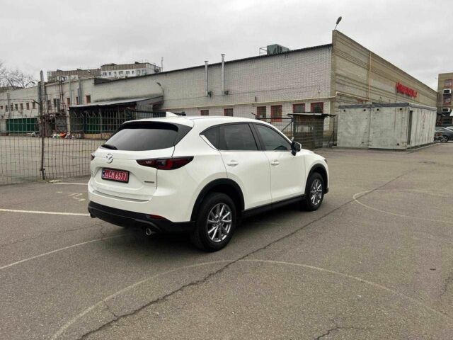 Белый Мазда СХ-5, объемом двигателя 2.5 л и пробегом 34 тыс. км за 22700 $, фото 5 на Automoto.ua