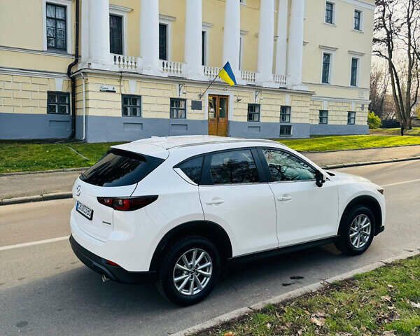 Белый Мазда СХ-5, объемом двигателя 2.5 л и пробегом 33 тыс. км за 26500 $, фото 8 на Automoto.ua