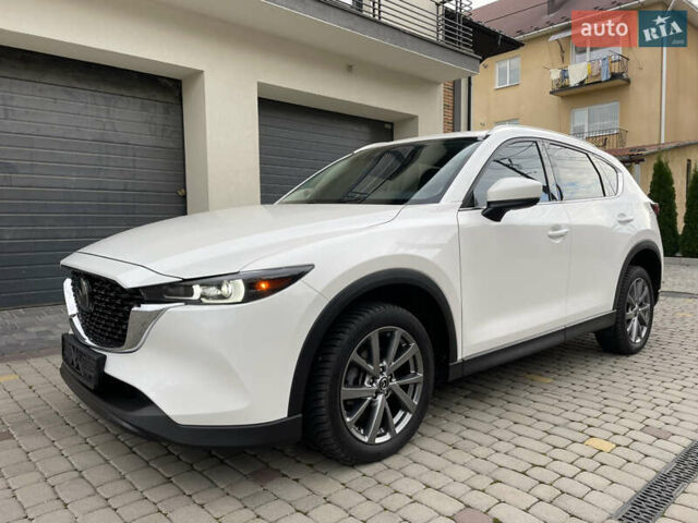 Белый Мазда СХ-5, объемом двигателя 2.5 л и пробегом 93 тыс. км за 23999 $, фото 3 на Automoto.ua