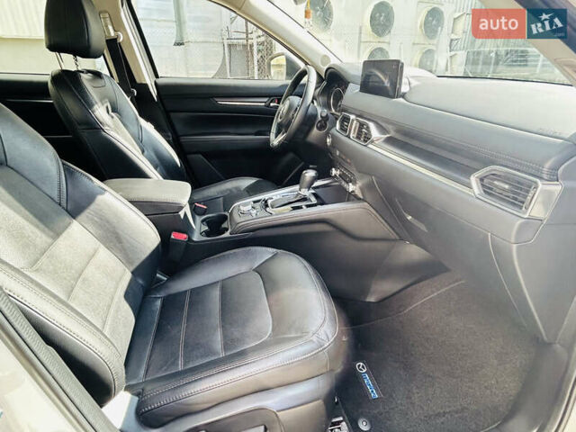 Белый Мазда СХ-5, объемом двигателя 2.49 л и пробегом 18 тыс. км за 21000 $, фото 17 на Automoto.ua