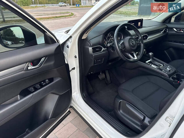 Белый Мазда СХ-5, объемом двигателя 2.5 л и пробегом 59 тыс. км за 21800 $, фото 32 на Automoto.ua