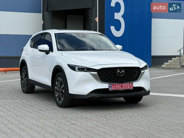 Білий Мазда СХ-5, об'ємом двигуна 2.5 л та пробігом 4 тис. км за 25999 $, фото 4 на Automoto.ua