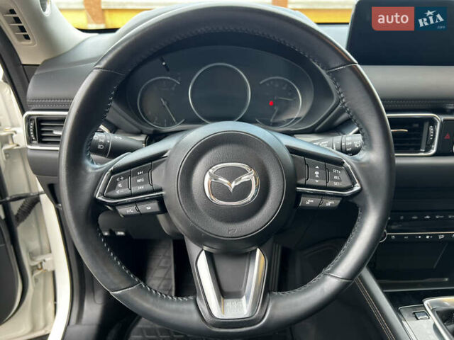 Белый Мазда СХ-5, объемом двигателя 2.5 л и пробегом 93 тыс. км за 23999 $, фото 23 на Automoto.ua